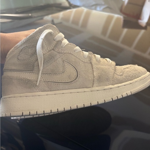 Air Jordan’s Bone Color Suede - Picture 6 of 11